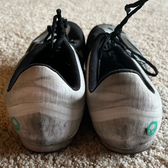 New Balance Men's Middle Distance 500 V6 Running Shoe - Picture 7 of 7